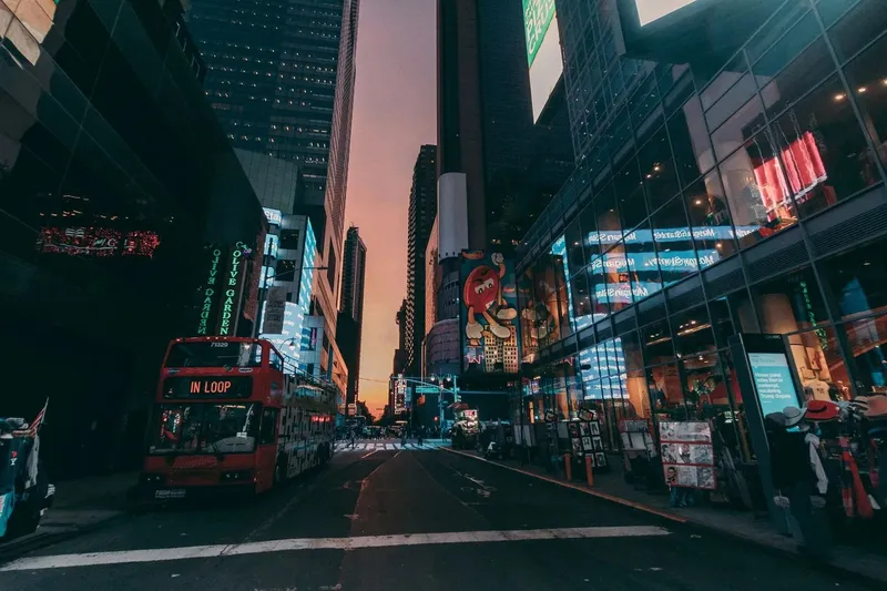 Open-top double-decker sightseeing bus in Times Square for Big Bus New York review